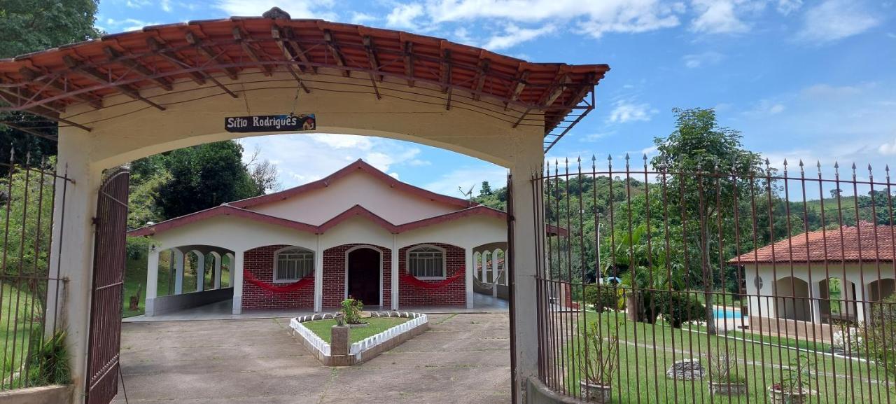 Sitio Dos Rodrigues Villa Lindoia ภายนอก รูปภาพ